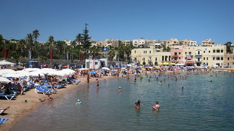 Apartamentos Luxury Seafront Oasis In Central Sliema W/ Pool