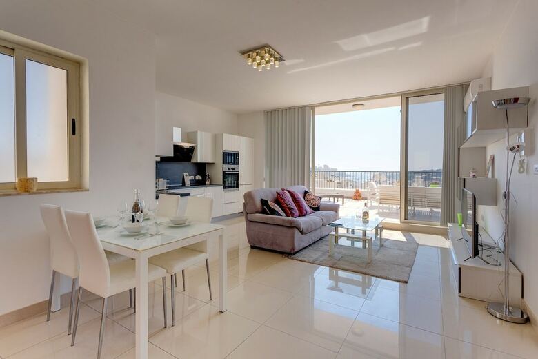 Apartamentos Superlative Penthouse With Spacious Terrace
