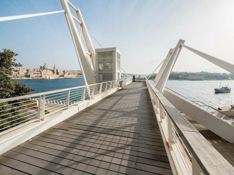 Apartamento Modern-luxury In Tigne Point W/ Pool, Best Location