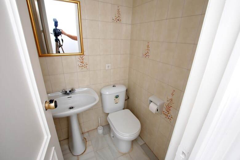 Do�a Lola Claudia Beachfront Apartment Cs197