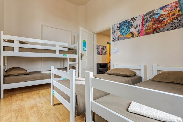 Hotel Booking Bnb