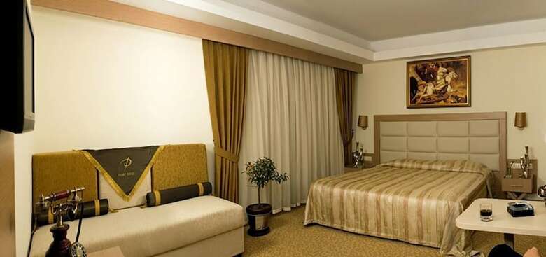 Hotel Palmet Beach Resort