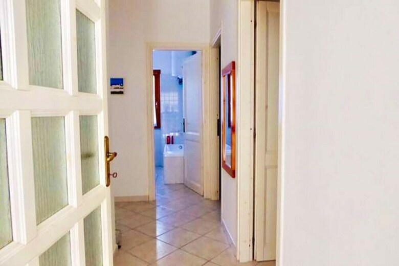 Apartment With 3 Bedrooms In Cala Gonone