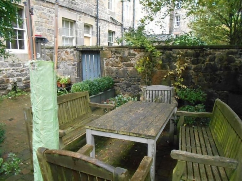 Cosy Modern Stockbridge Apartment