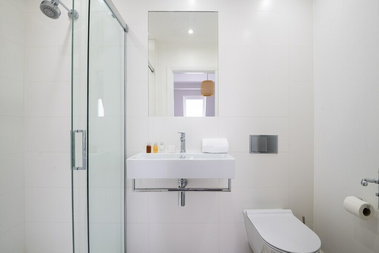 Majestic Modern Home Close To Waterloo�