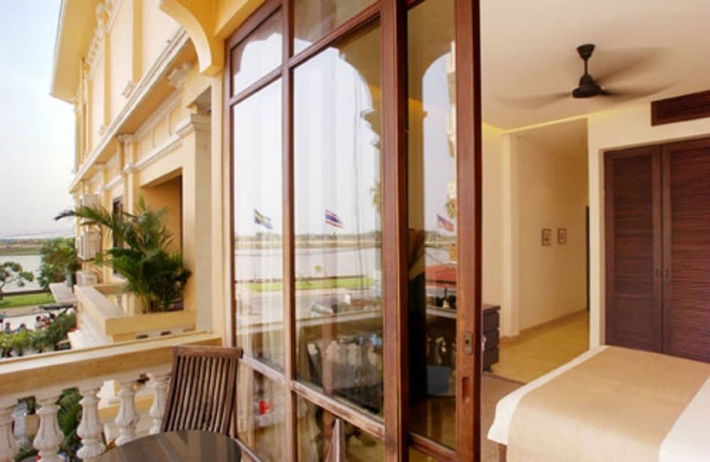 Fcc Phnom Penh Boutique Hotel