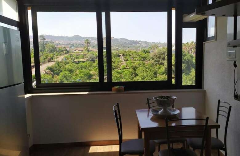 Bed & Breakfast Nero Basalto Azzurro Mare
