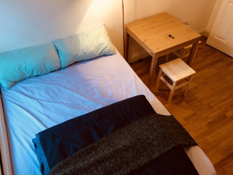 3 Bedroom Apartments Wells Street