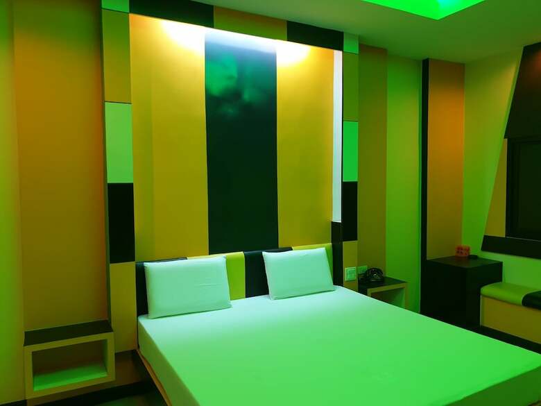 Oyo 535 Phadaeng Hotel