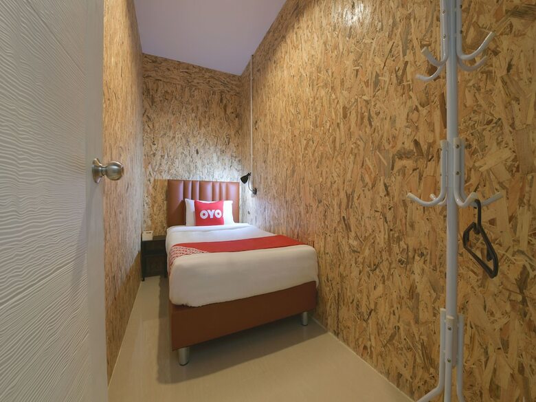 Hotel Oyo Baan Wararin Hostel