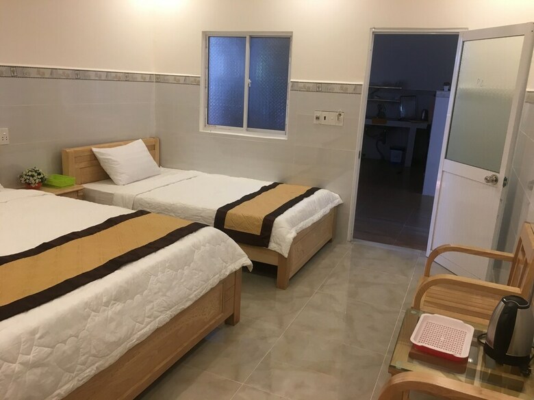 Hostal Nam Dinh Homestay - Hostel
