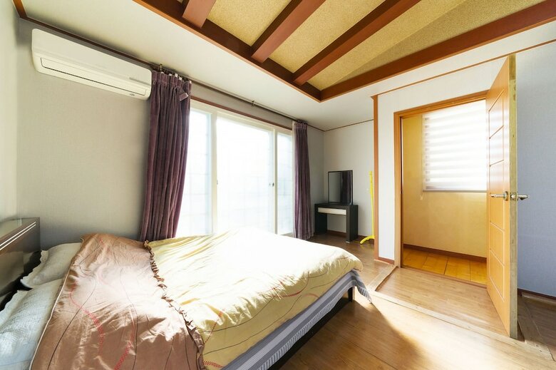 Jeju Jungmun Oasis Pension