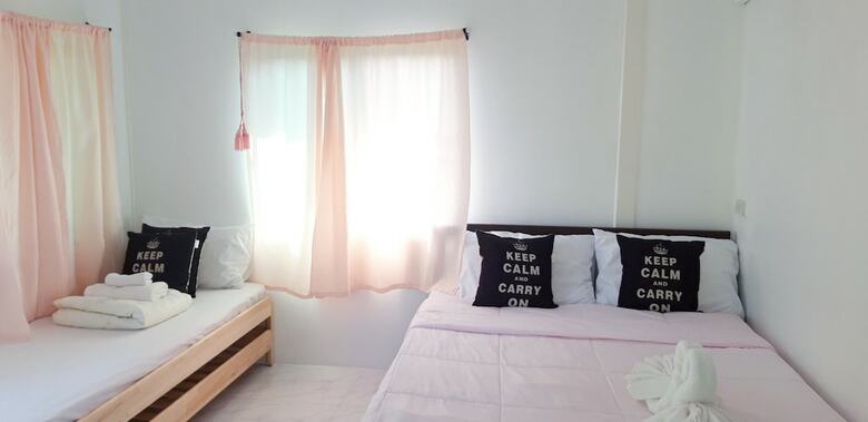 Hotel Baan Ing Tara Salaya