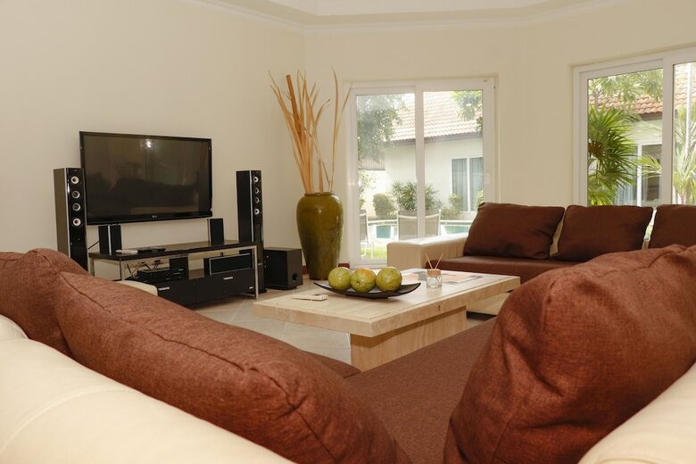 Luxury Private Villa With Pool Jomtien Beach