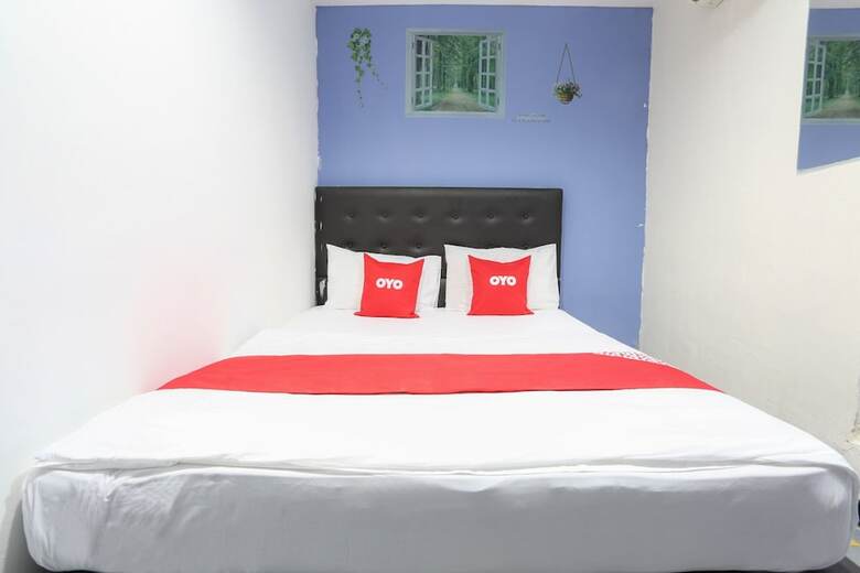 Oyo 89738 1st Inn Hotel Glenmarie