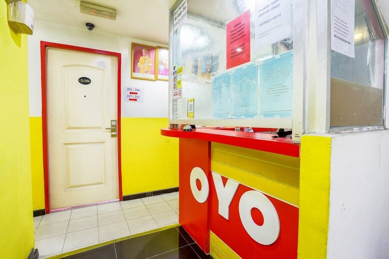 Oyo 89738 1st Inn Hotel Glenmarie