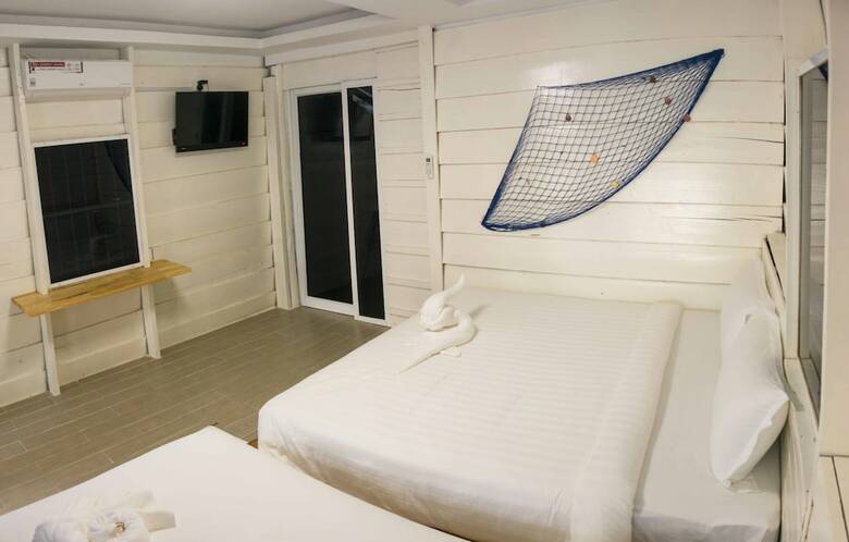 Hotel Sarasea Resort