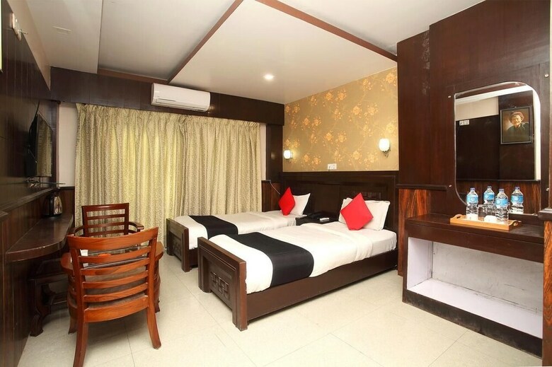 Oyo 709 Hotel Prakash