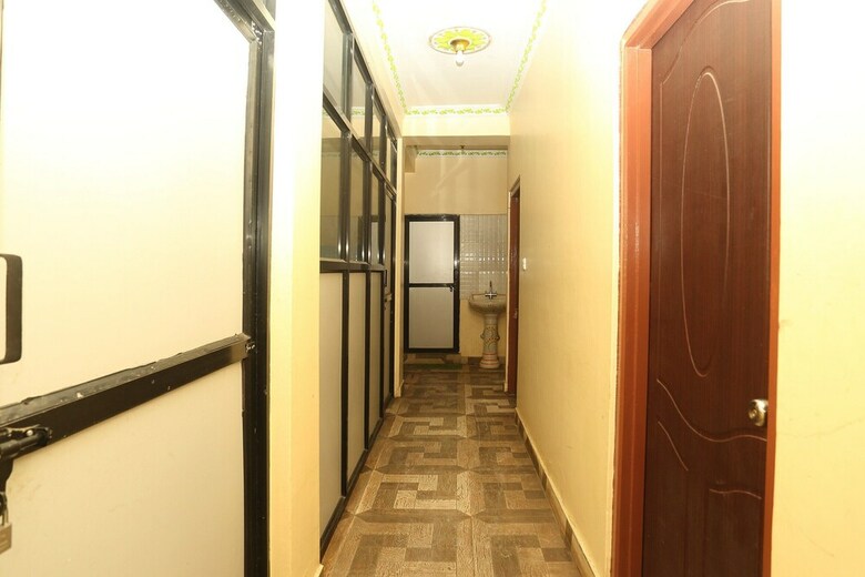 Oyo 685 Hotel The Beehive