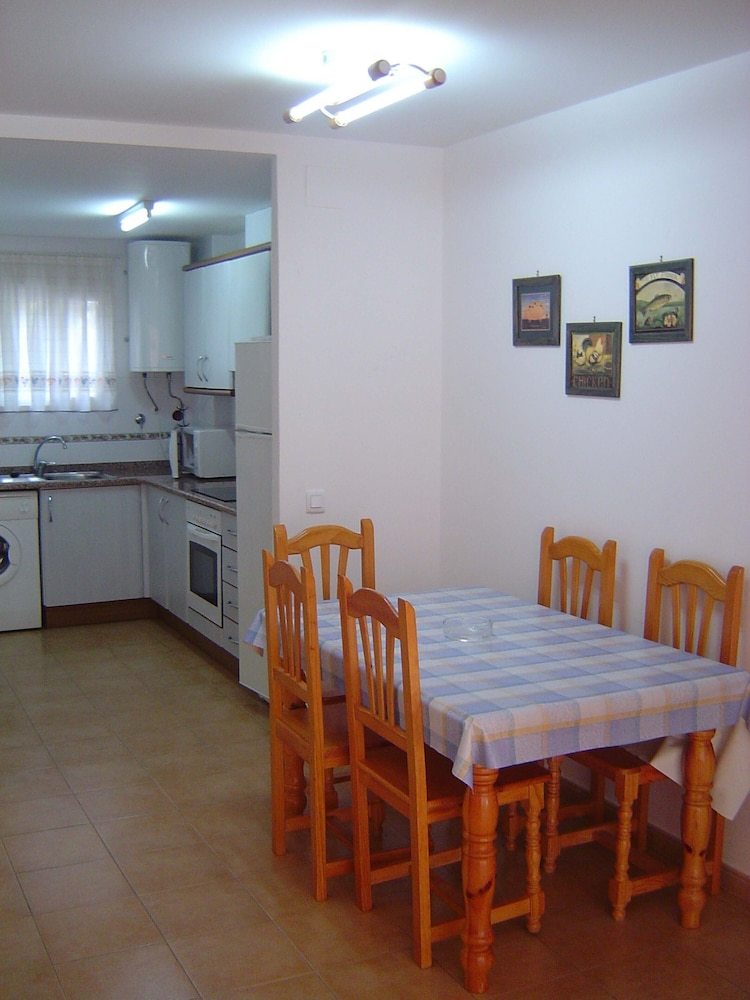 Apartamentos Ap Costas Edison 2 Dormitorios