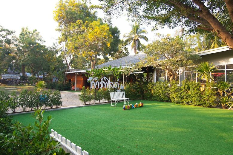 Hotel Oyo Garfield Resort Pranburi