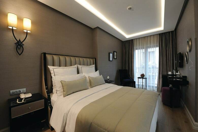Airport Express Hotel