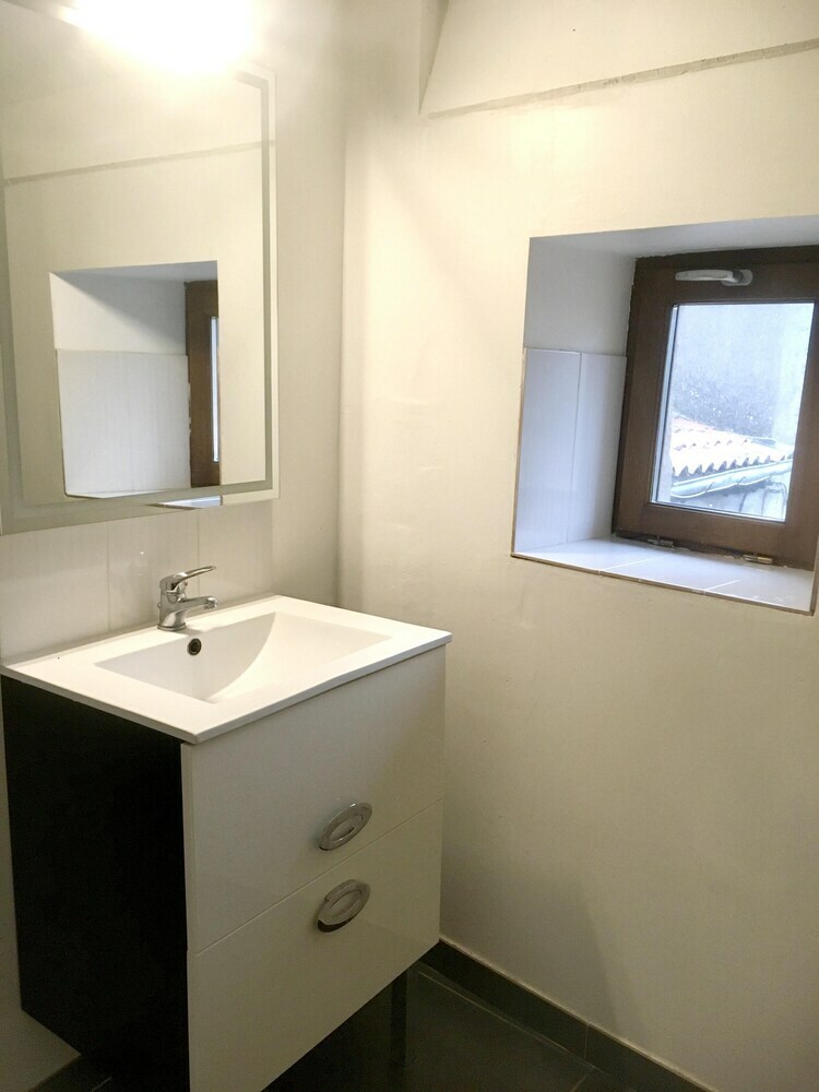 House With 2 Bedrooms In Octon, With Wifi