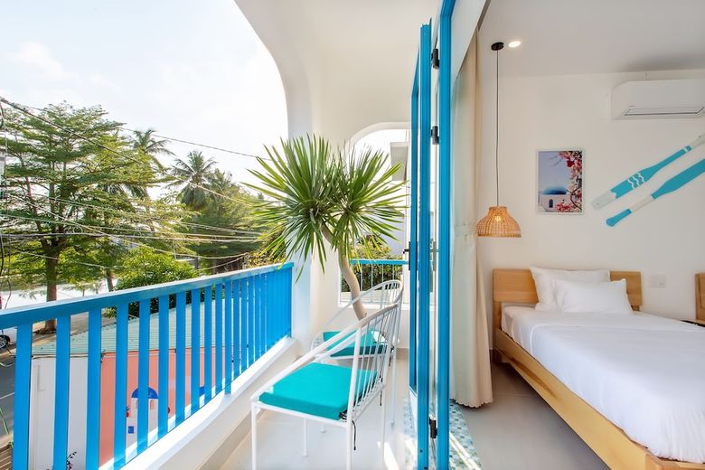 Hotel Santorin Hoian Villa