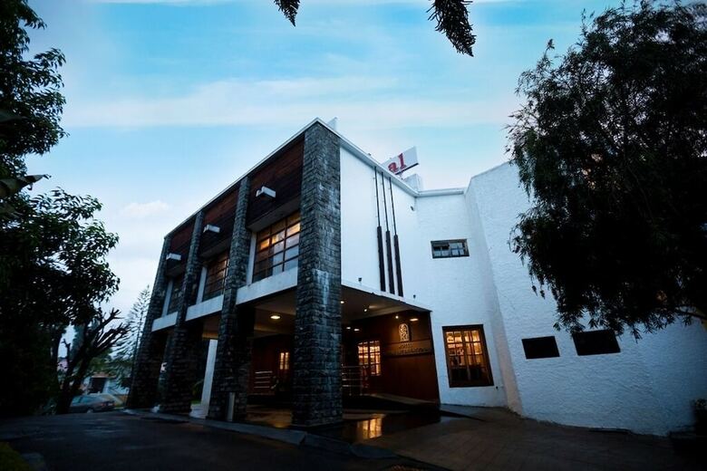Apartamento Hotel Kodai International