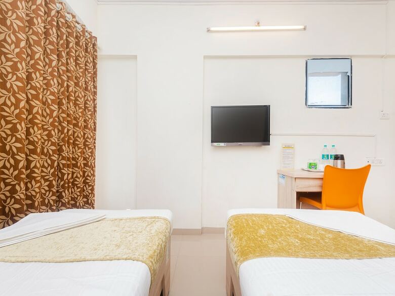 Hotel Tuliipstays - Kanjurmarg Pluto Suncity