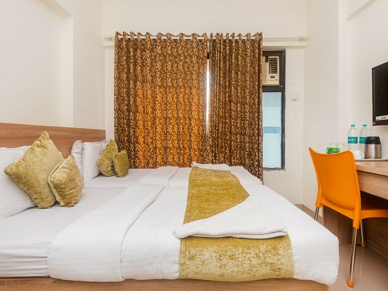 Hotel Tuliipstays - Kanjurmarg Pluto Suncity