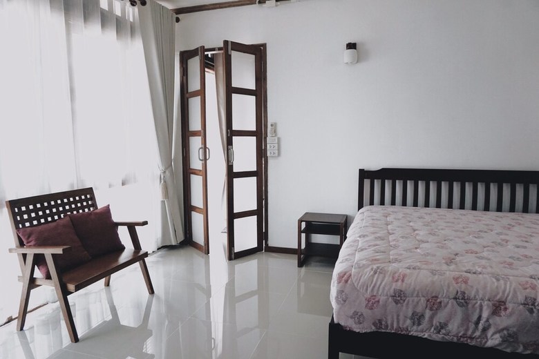 Hotel Tha Ma-o Bouteak Homestay