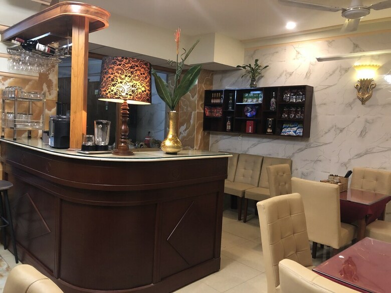 Hoang Quan Hotel