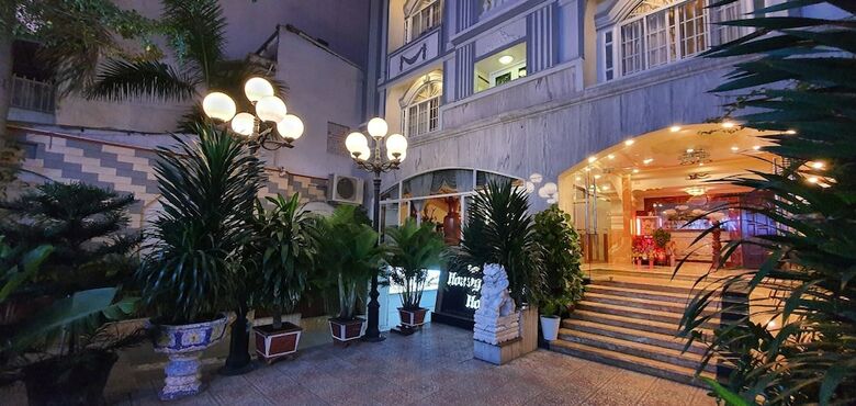 Hoang Quan Hotel