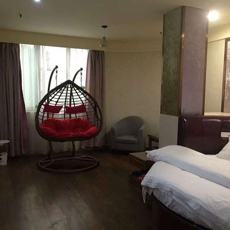 Shuangle Fashion Hotel