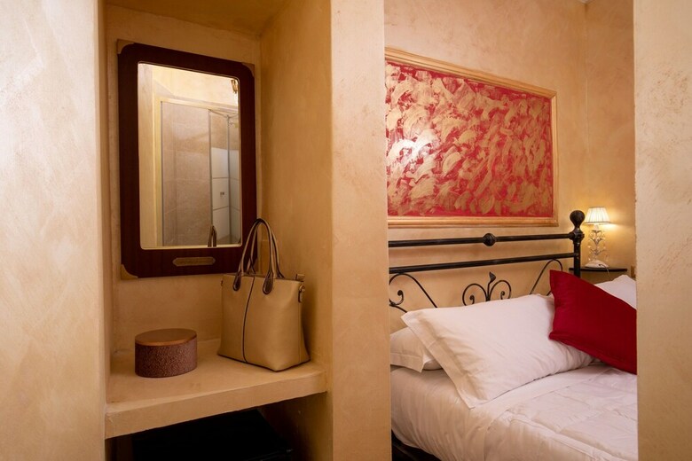 Hotel Cf Laurina