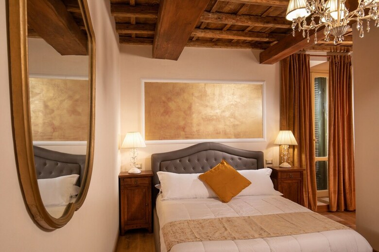 Hotel Cf Laurina