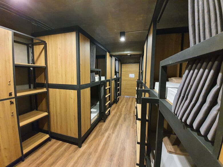 Hostal Pinghostel - Adults Only