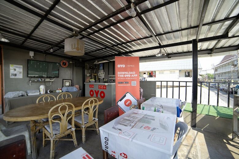 Hostal Oyo 560 Chang Hostel? Suvarnabhumi