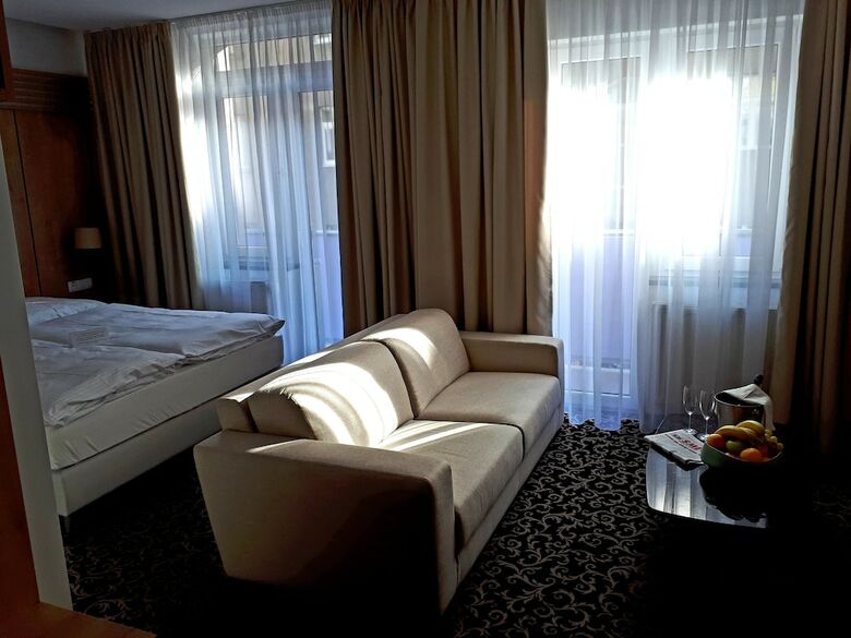 Hotel Urpin City Residence