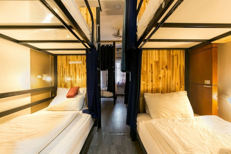 Hostal Oyo 708 The Cozi House - Hostel