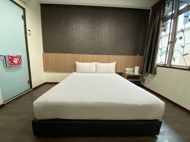 Oyo 89752 7 Days Express Hotel