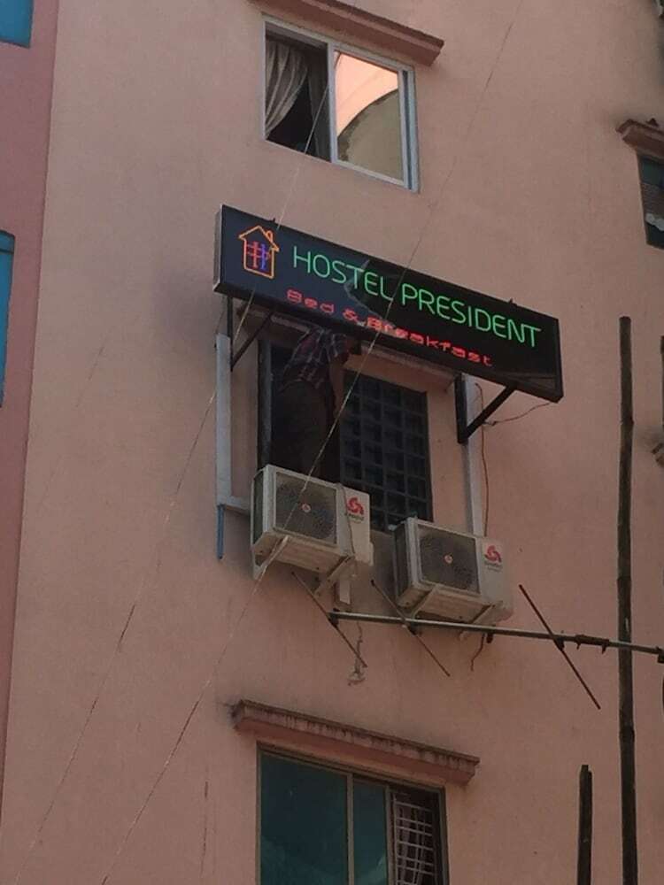 Hostal Hostel President