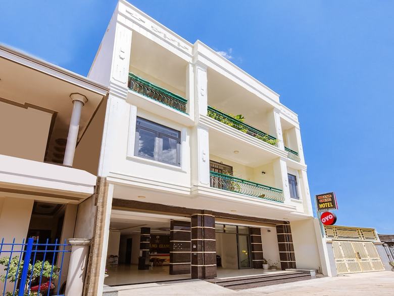 Oyo 727 Hoang Giang Hotel