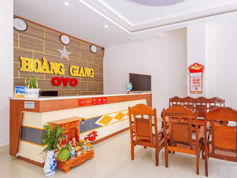 Oyo 727 Hoang Giang Hotel