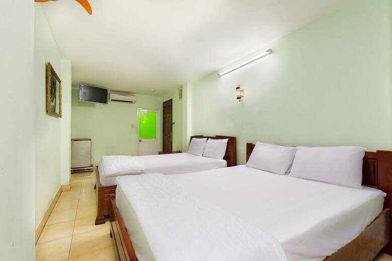 Hotel Oyo 752 Mat Troi Vang
