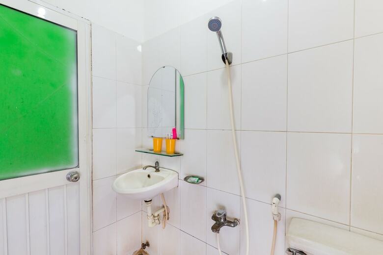 Hotel Oyo 752 Mat Troi Vang