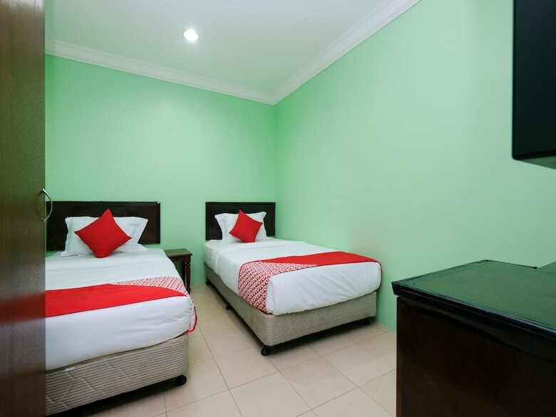 Oyo 89759 Gold Jerantut Hotel