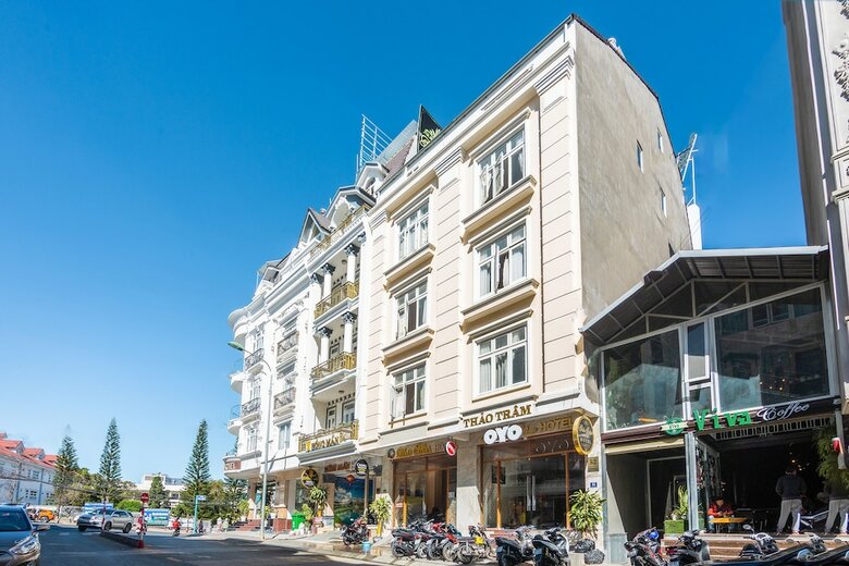 Oyo 706 Thao Tram Luxury Hotel
