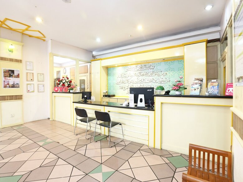 Oyo 89489 Al Ansar Hotel